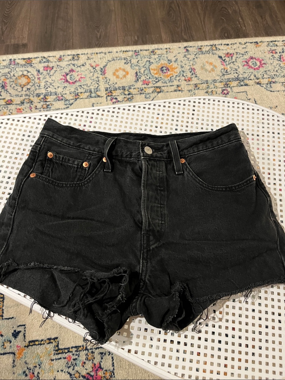 Levi's 501 Black Frayed Hem High-Rise Denim Shorts, size 27